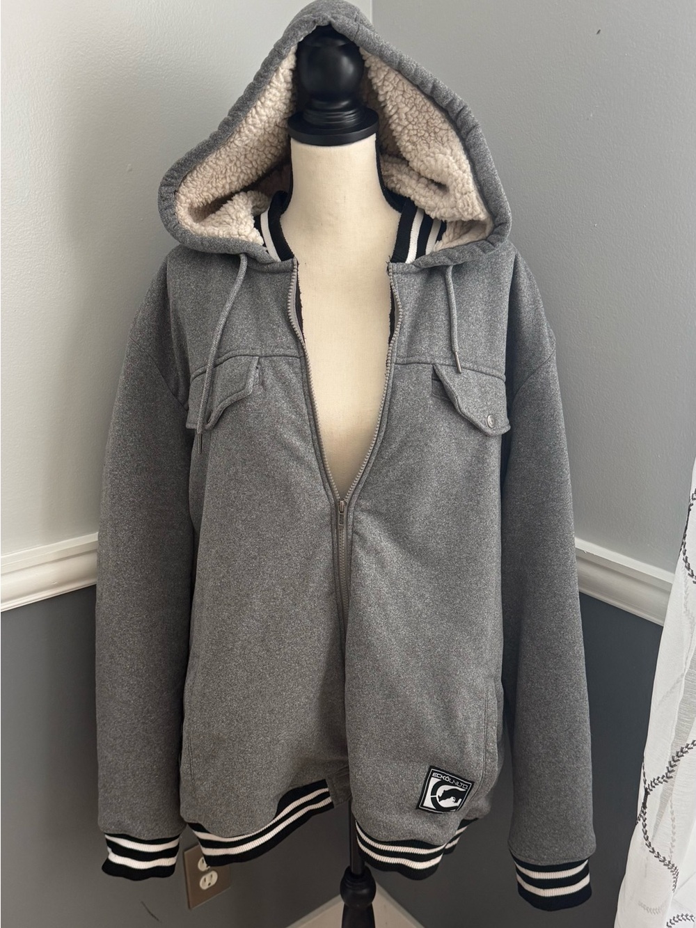 ECKO UNLTD Men's Renown Sherpa Varsity Heavyweight Jacket In Gray... XXL